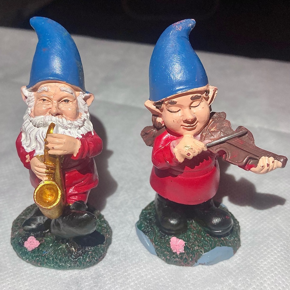 Garden Gnomes Musical Set of Two 3.25”